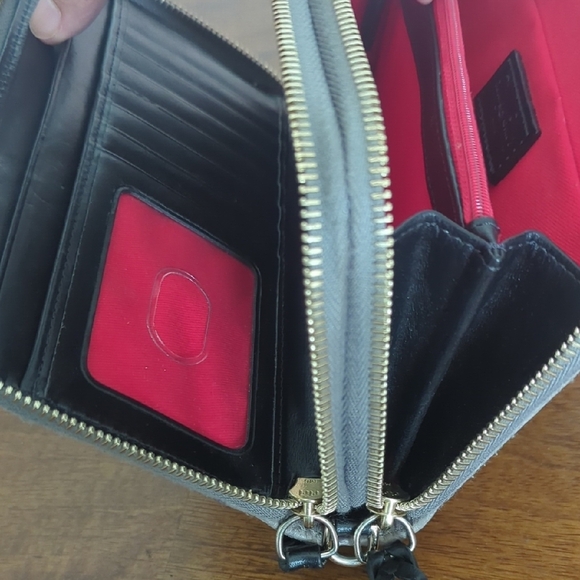 Dooney & Bourke Gray Ostrich Leather Handbag - Picture 8 of 8